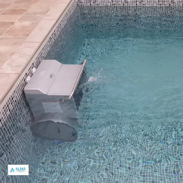 Swim Current Machine